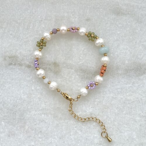 Lief bloempje armband goud