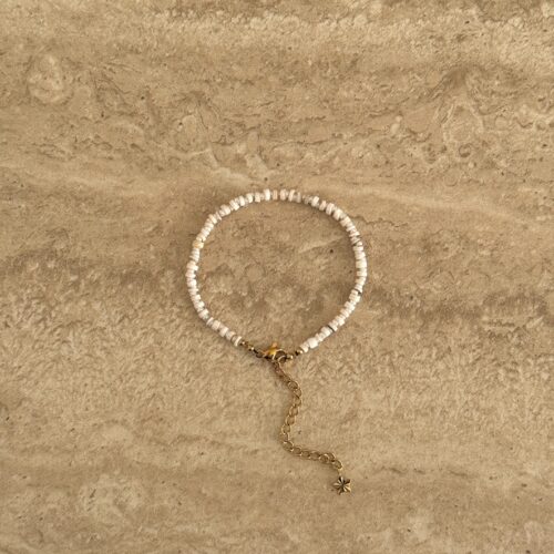 Shell armband white